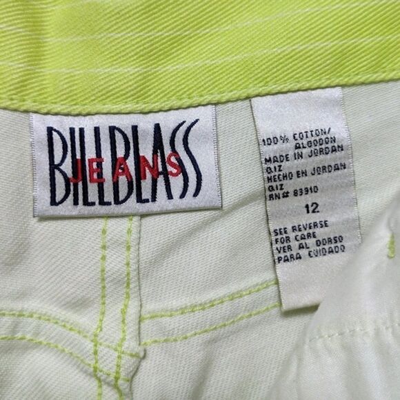 VINTAGE High Rise Yellow Mom Jean Shorts 12 - Picture 4 of 8